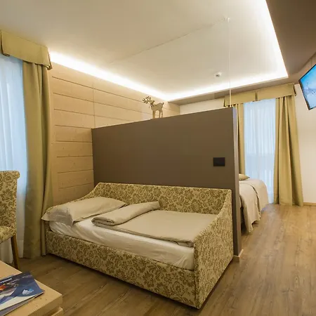 Hotell Bezzi 3*